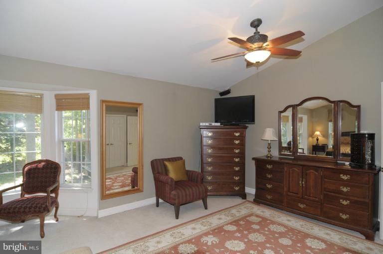6257 Martin Road Columbia, MD 21044 - Photo 27 of 30 Bedroom (Master)