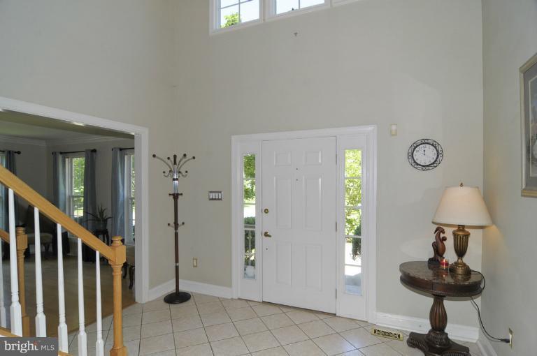 6257 Martin Road Columbia, MD 21044 - Photo 9 of 30 Interior (General)