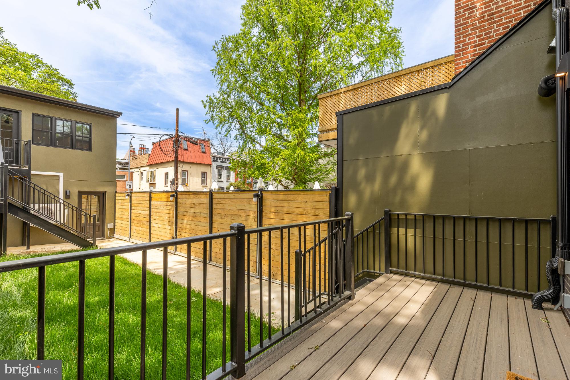 235 12th Street Southeast Washington, DC 20003 - Photo 13 of 38