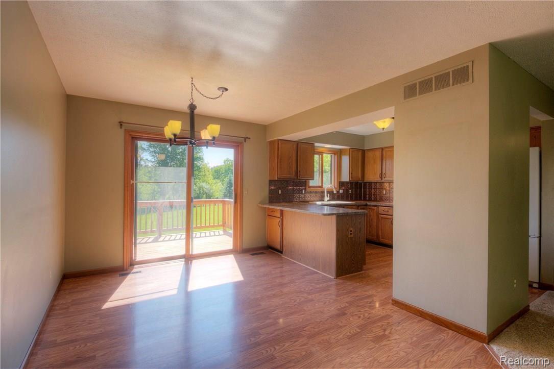 2815 Pinckney Road Howell, MI 48843 - Photo 8 of 40 930A1878_79_80.jpg