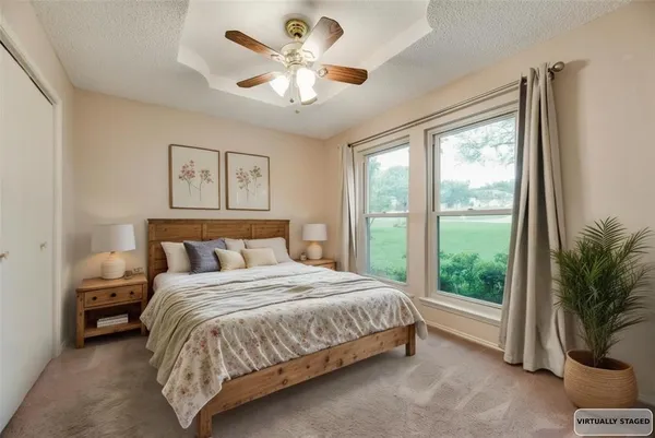 $320,000 | 208 Lorene Drive, Red Oak, TX 75154