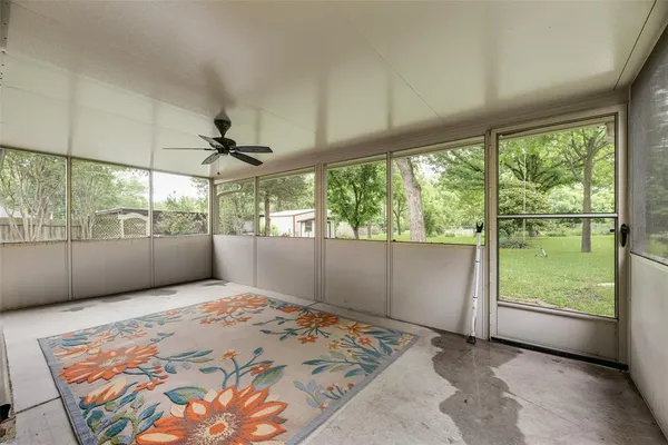 $320,000 | 208 Lorene Drive, Red Oak, TX 75154