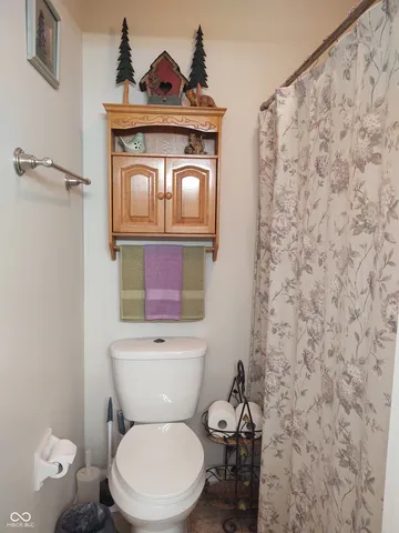 $255,000 | 2630 Wedgewood Drive, Columbus, IN 47203