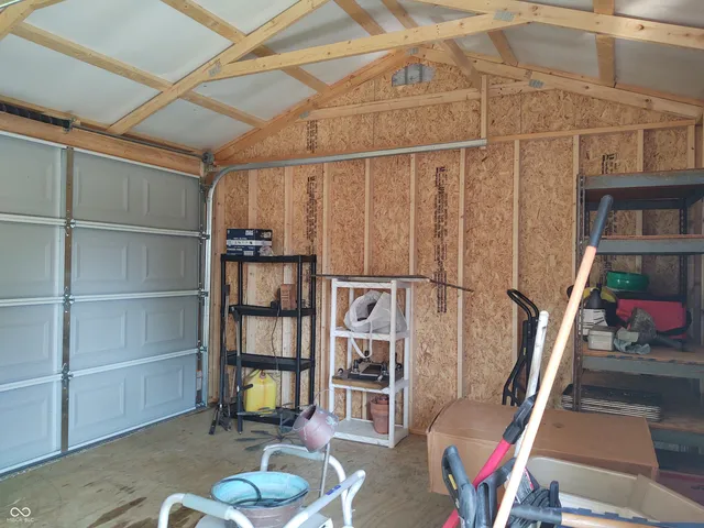 $255,000 | 2630 Wedgewood Drive, Columbus, IN 47203