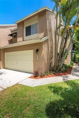 $3,950 | 6751 Boca Pines Trail, Unit F, Boca Raton, FL 33433