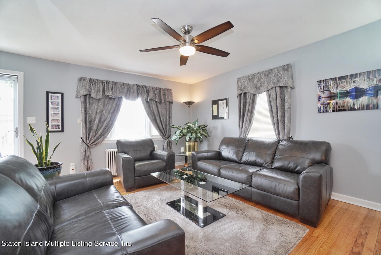 362 Willowbrook Road Staten Island, NY 10314 - Photo 4 of 26 362 Willowbrook Road