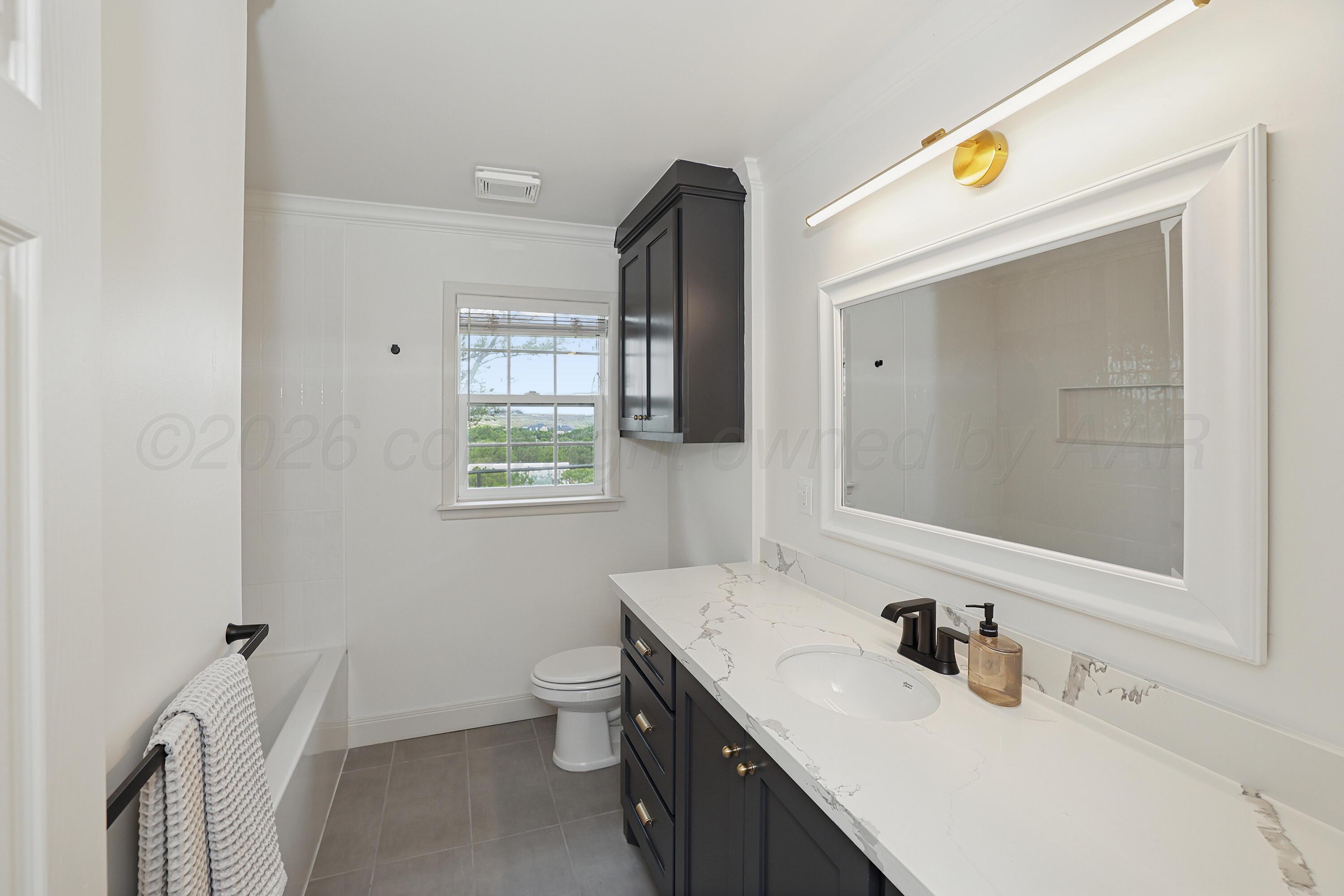 5920 Hester Road Amarillo, TX 79124 - Photo 22 of 38 21-Bathroom