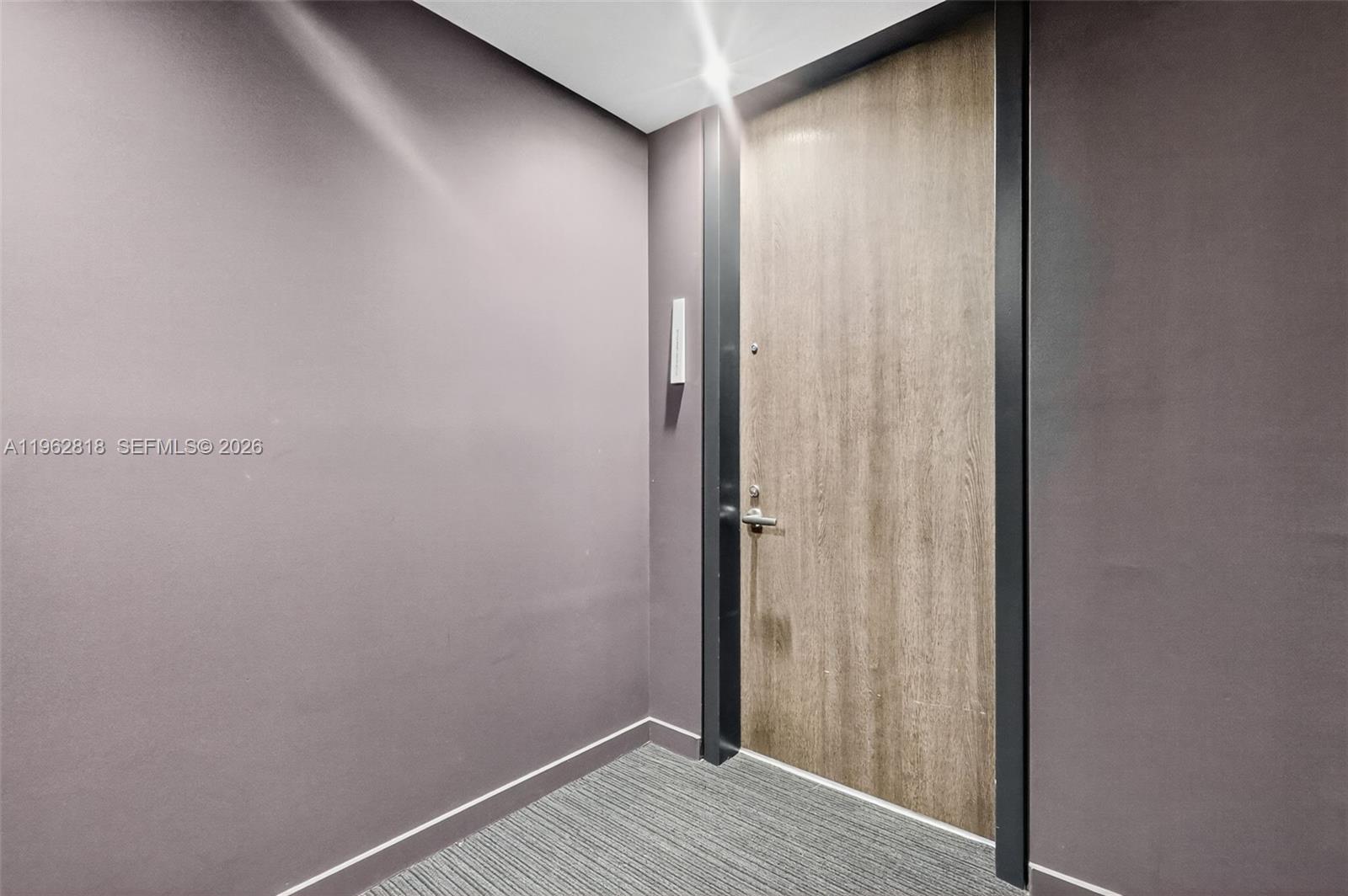88 Southwest 7th Street, Unit 2402 Miami, FL 33130 - Photo 31 of 38
