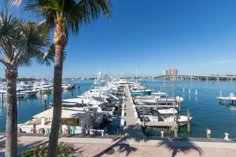 $2,875,000 | 184 Lake Drive, Unit 3201, Palm Beach Shores, FL 33404