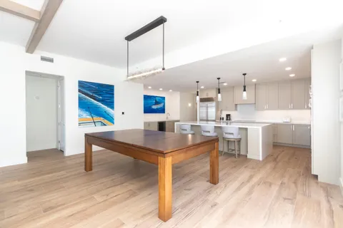 $2,875,000 | 184 Lake Drive, Unit 3201, Palm Beach Shores, FL 33404