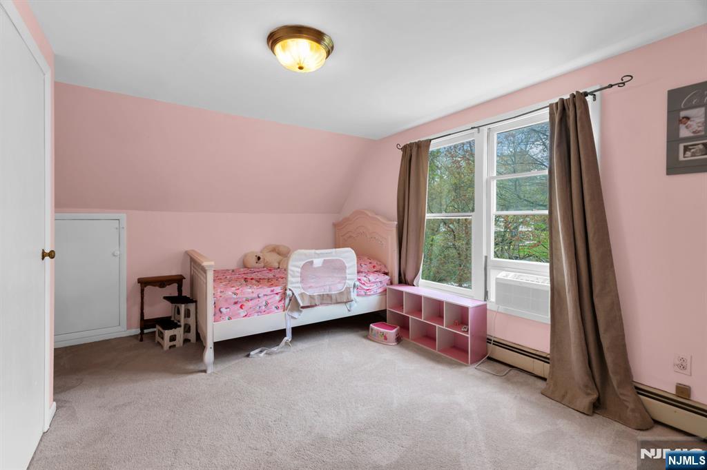140 Papscoe Road West Milford, NJ 07421 - Photo 35 of 47