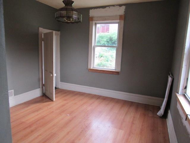 608 George Street Wilmerding, PA 15148 - Photo 3 of 20