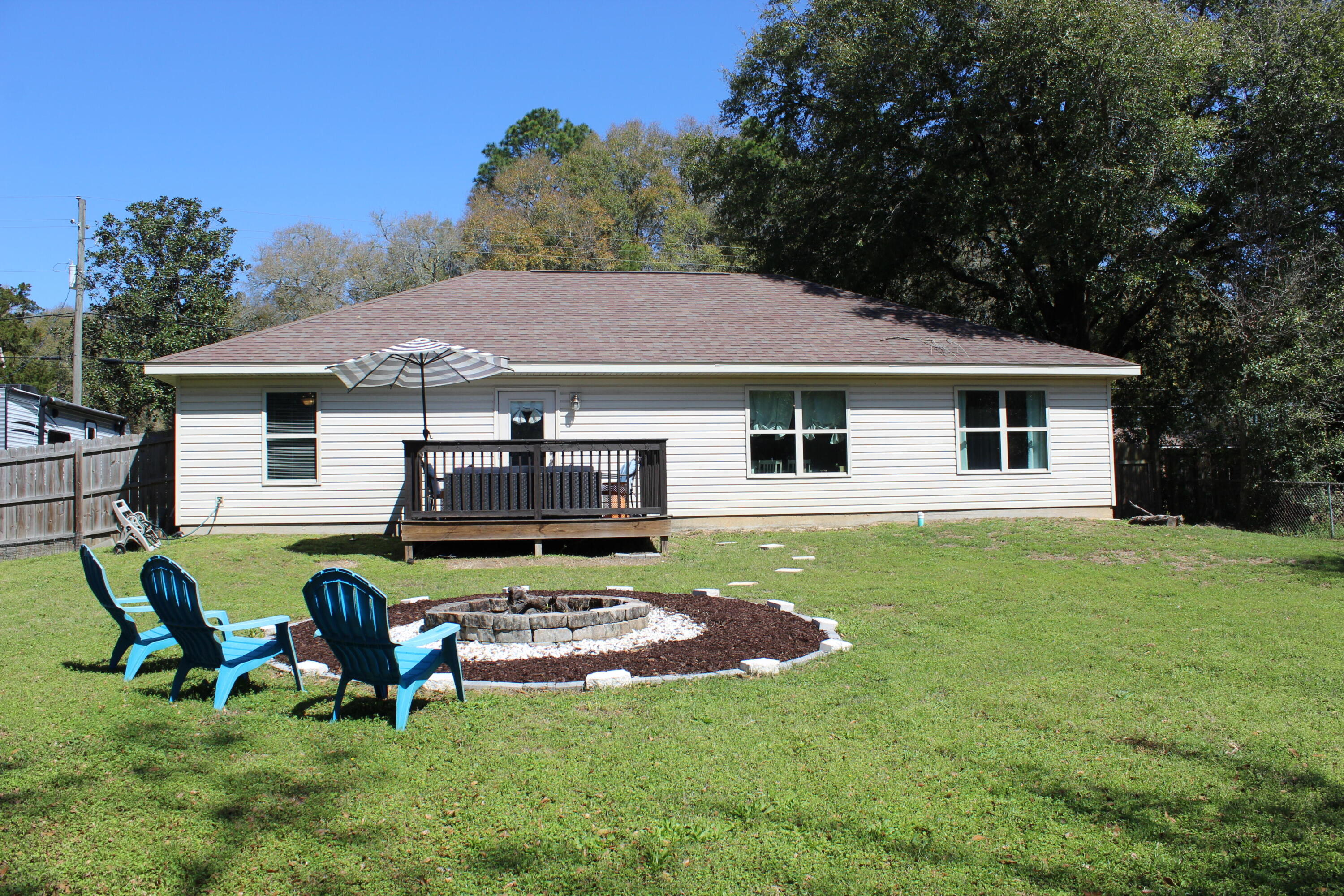 2904 Second Avenue Crestview, FL 32539 - Photo 10 of 36