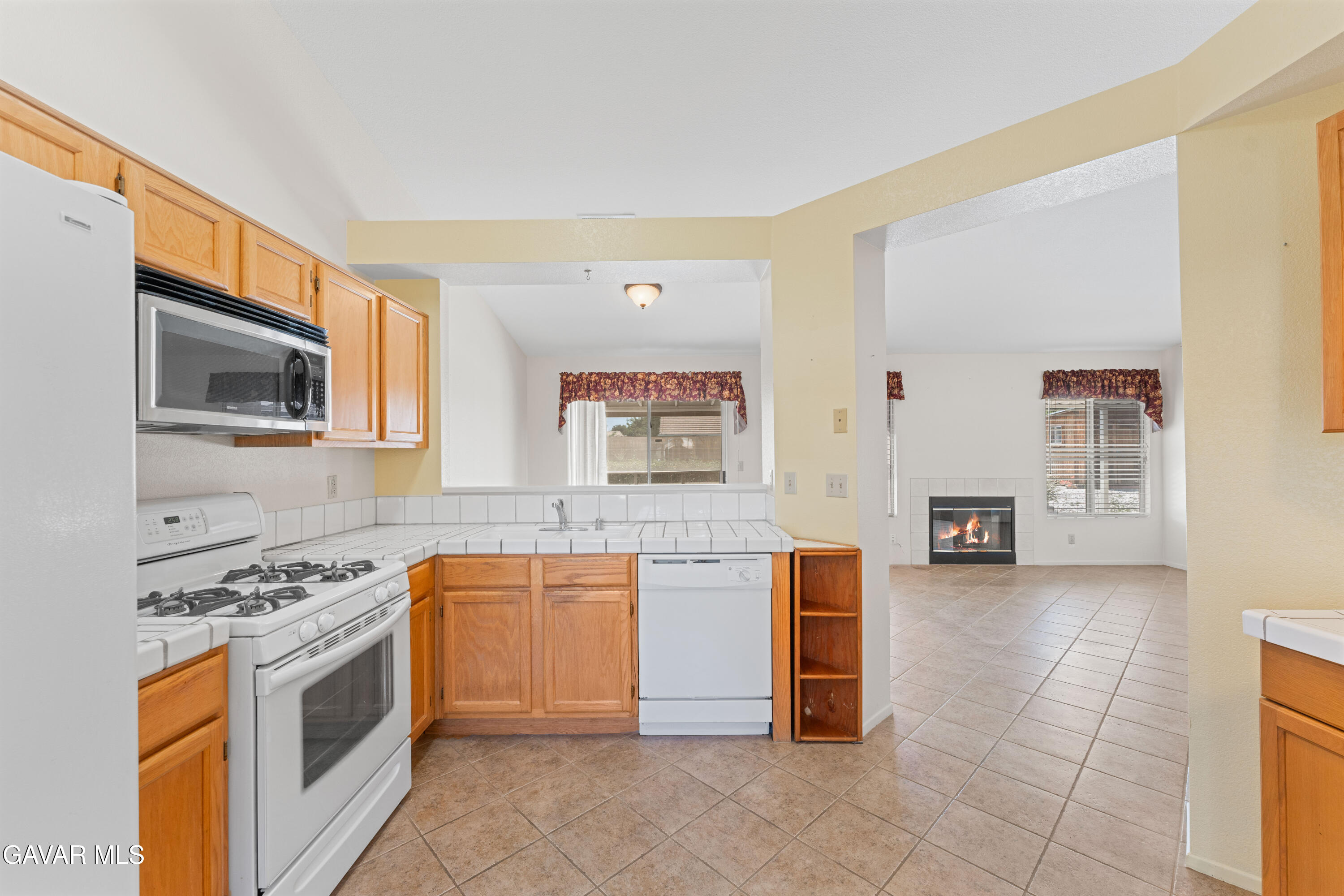 44327 Harbor Street Lancaster, CA 93536 - Photo 17 of 51 Harbor-17