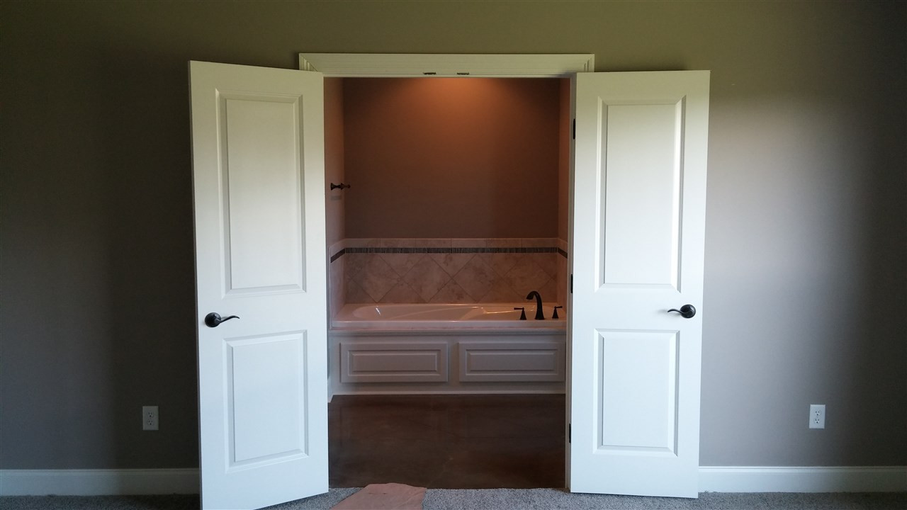 113 Springmeade Road Clinton, MS 39056 - Photo 13 of 28 Photo 16
