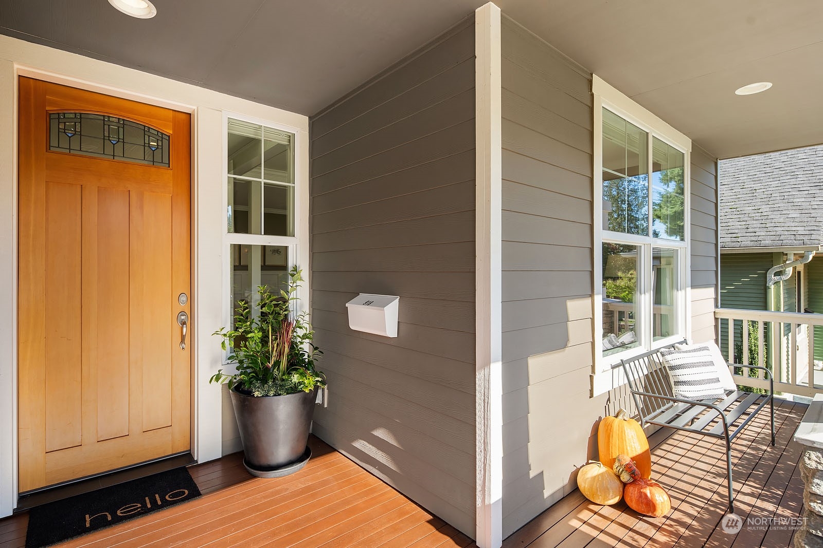 918 North 91st Street Seattle, WA 98103 - Photo 5 of 36 Gallery Image 5