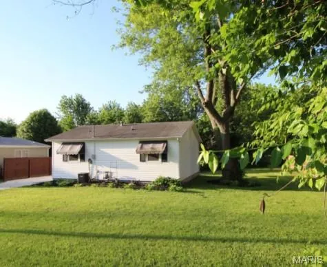 $120,000 | 704 Mortimer Street, New Florence, MO 63363
