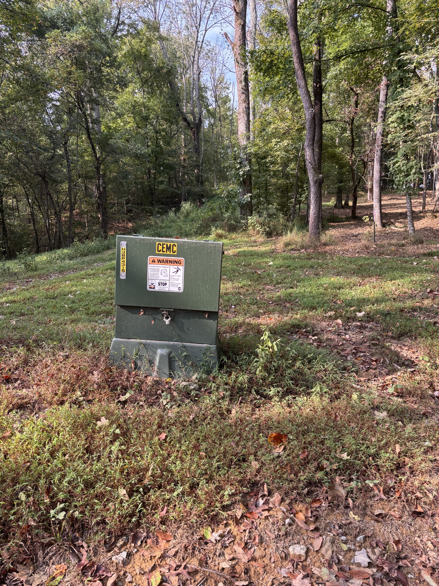 2183 Highway 25 Cottontown, TN 37048 - Photo 5 of 9 a view of a park with large trees