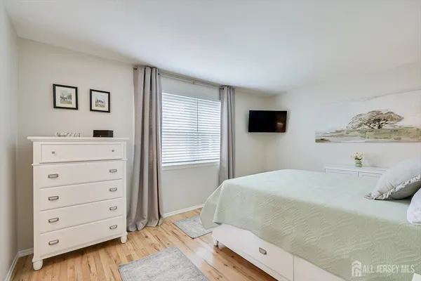 $219,900 | 37 Judson Street, Unit 4B, Edison, NJ 08837