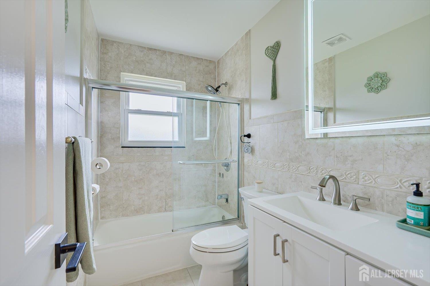 37 Judson Street, Unit 4B Edison, NJ 08837 - Photo 24 of 28