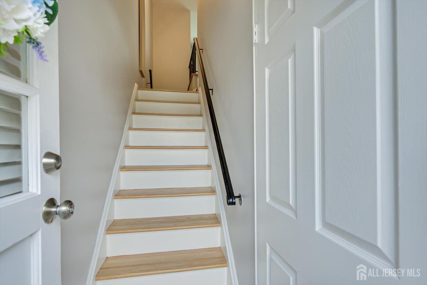 37 Judson Street, Unit 4B Edison, NJ 08837 - Photo 5 of 28