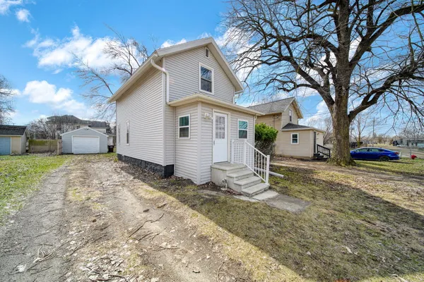$149,900 | 1811 Lewis Street, Jackson, MI 49203