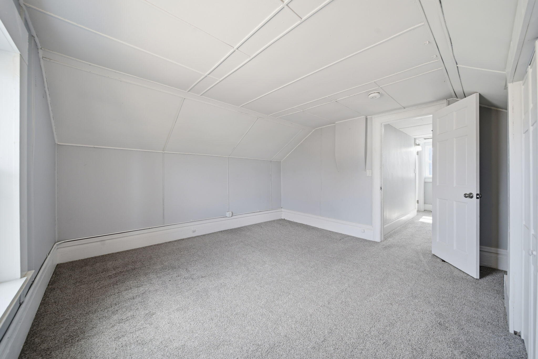 1811 Lewis Street Jackson, MI 49203 - Photo 19 of 35 19