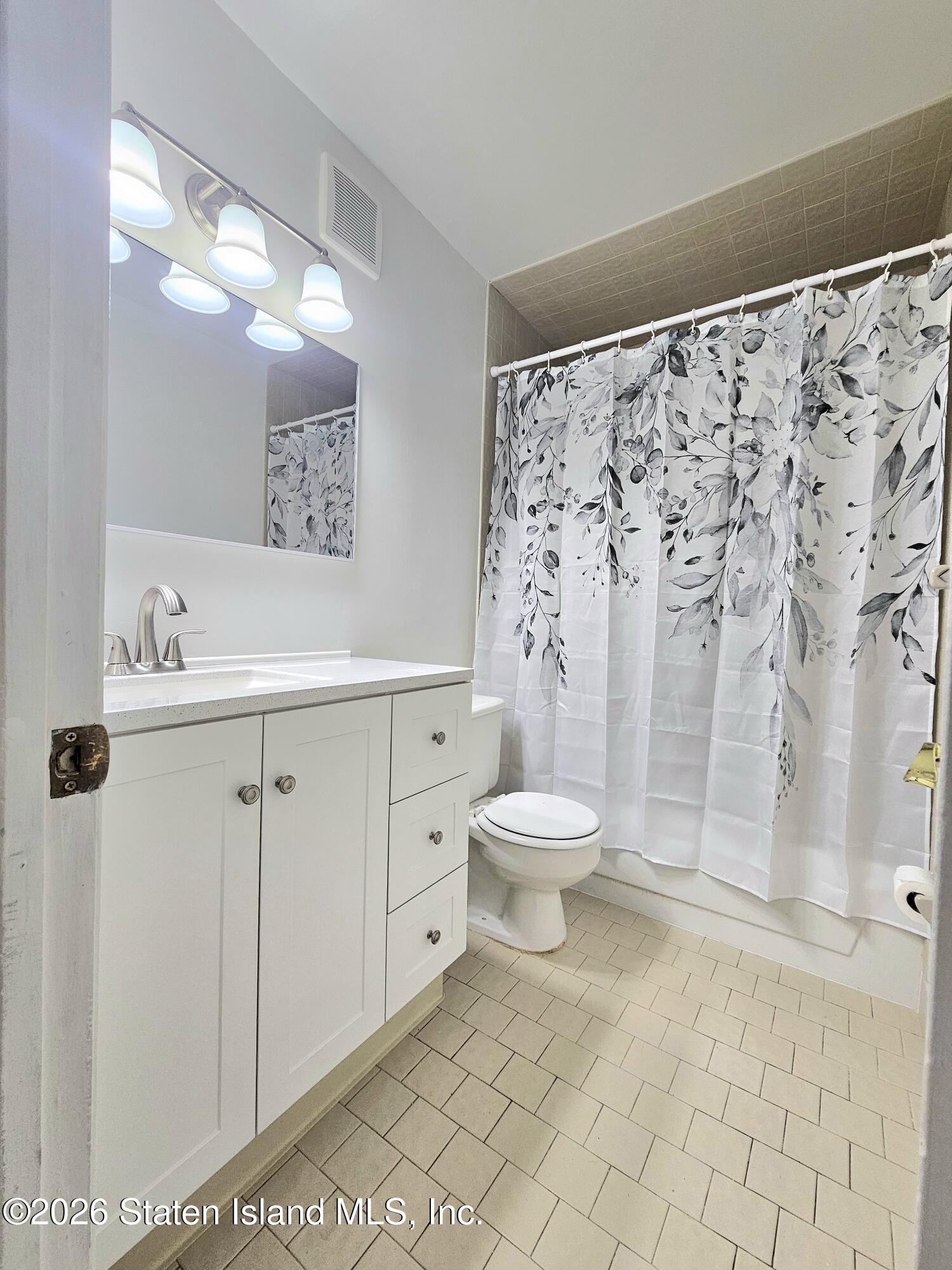 50 Belair Road, Unit 2E Staten Island, NY 10305 - Photo 8 of 19 20260624_110904