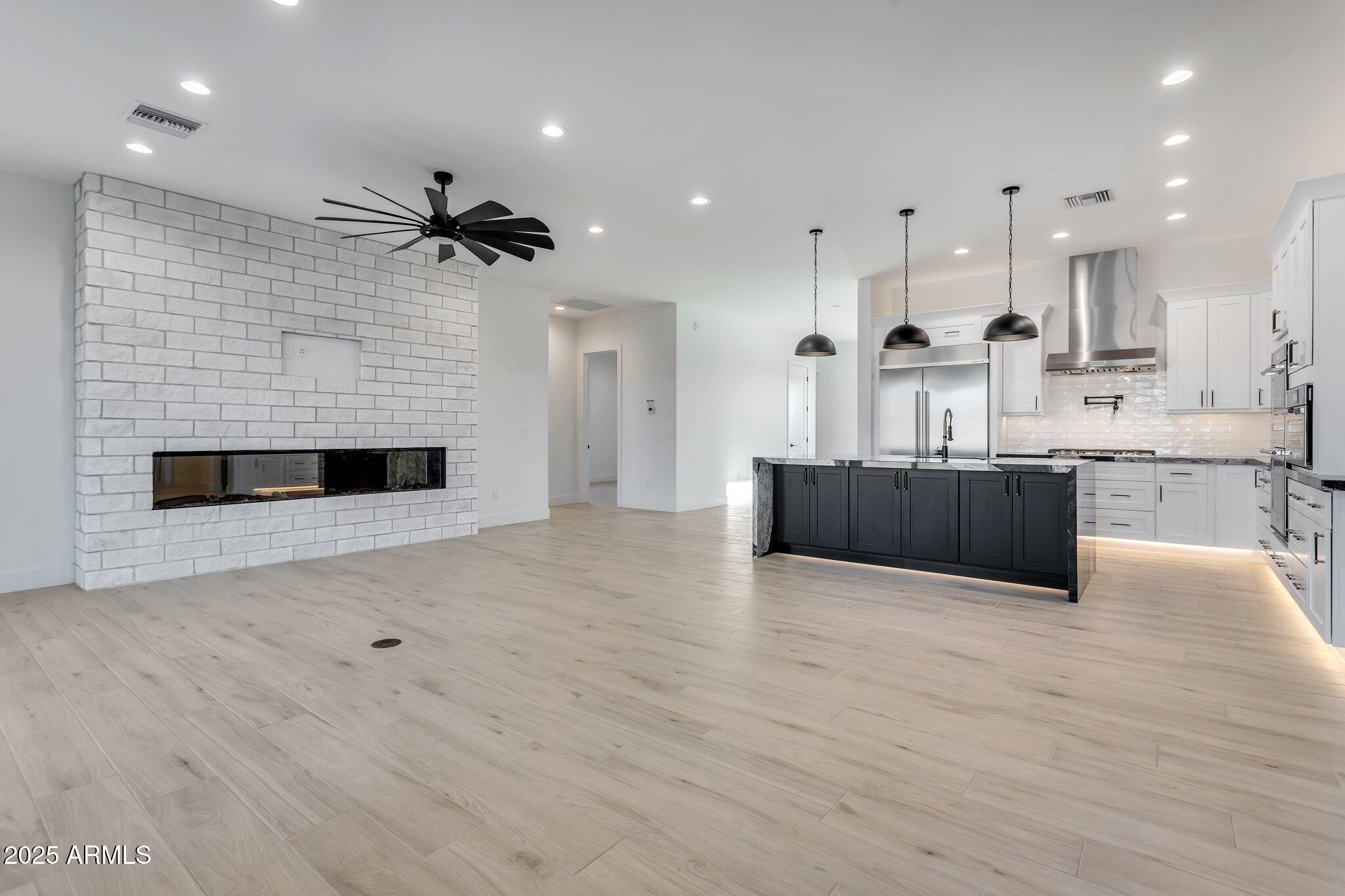 1602 East Cloud Road Phoenix, AZ 85086 - Photo 9 of 45 a view of kitchen and kitchen with furniture appliances