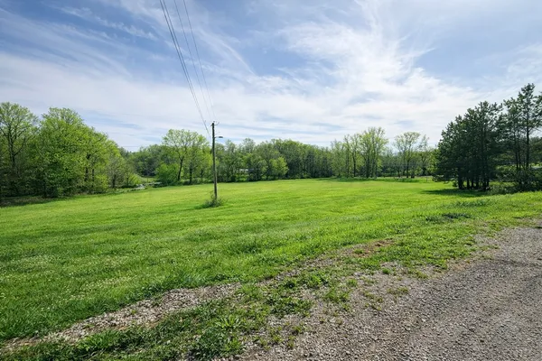 $250,000 | 2705 Johnson Branch Road, Leoma, TN 38468