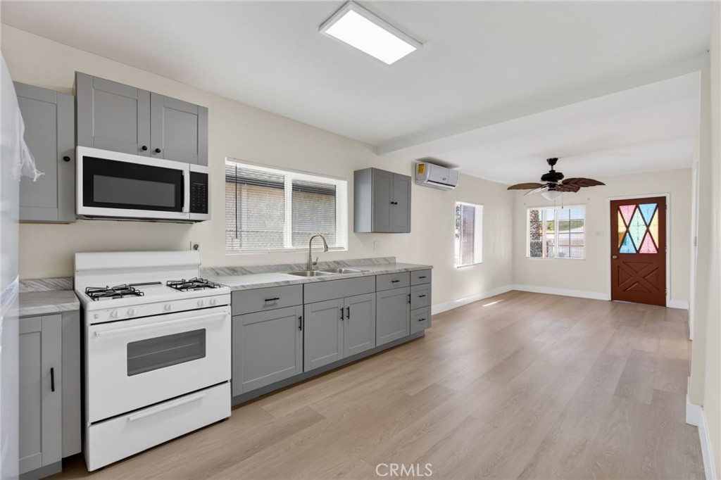 160 Highland Avenue Riverside, CA 92507 - Photo 8 of 30 Gallery Image 8