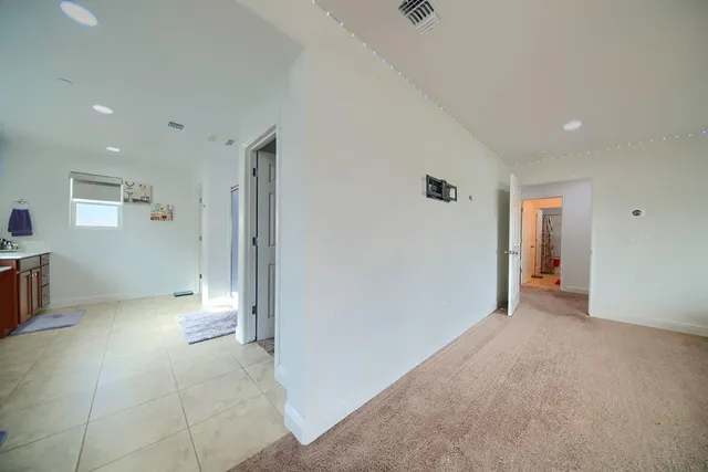 a view of livingroom with an empty space