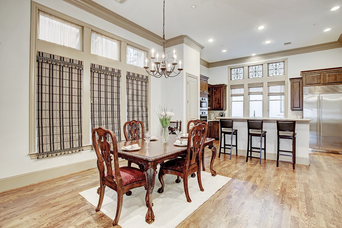 1307 Rosedale Street Houston, TX 77004 - Photo 13 of 32 Entertain in the formal dining room.