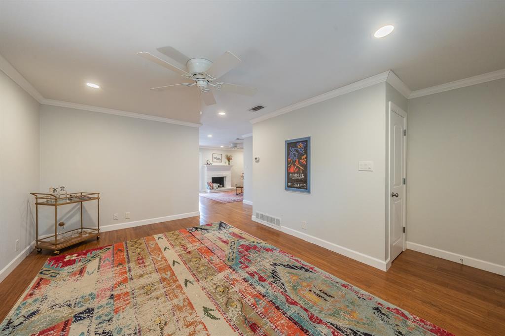 913 Roaring Springs Road Fort Worth, TX 76114 - Photo 12 of 31 Living Room 2