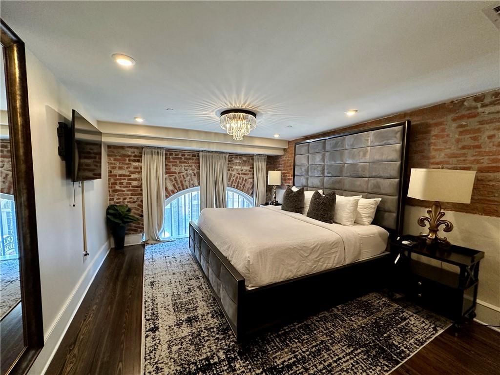 508 Toulouse Street, Unit 202 New Orleans, LA 70130 - Photo 5 of 10