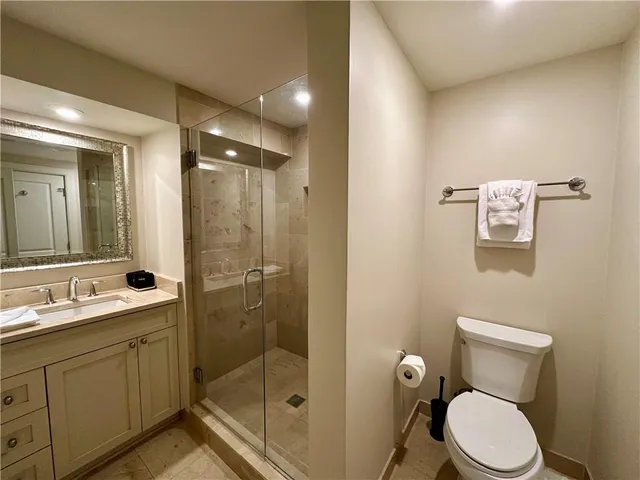 $2,700 | 508 Toulouse Street, Unit 202, New Orleans, LA 70130