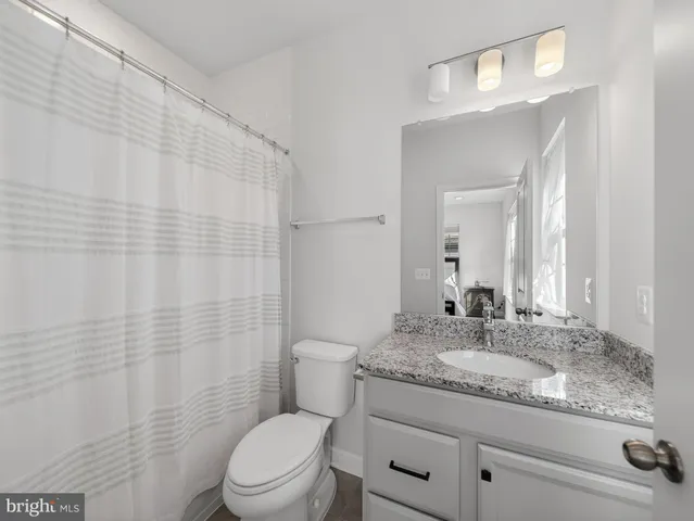 $999,999 | 4380 Fair Lakes Court, Fairfax, VA 22033