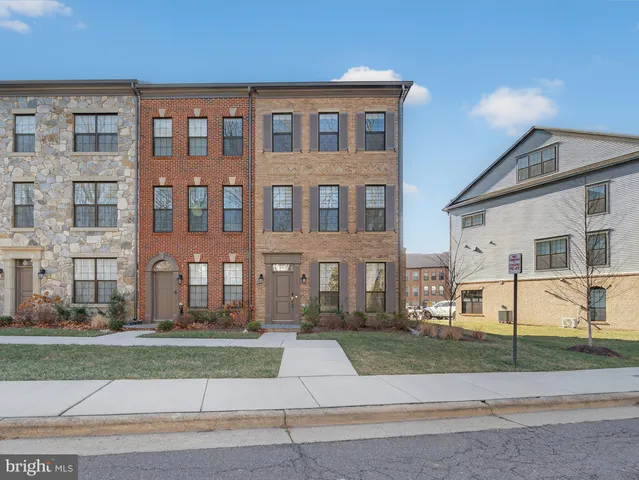 $999,999 | 4380 Fair Lakes Court, Fairfax, VA 22033