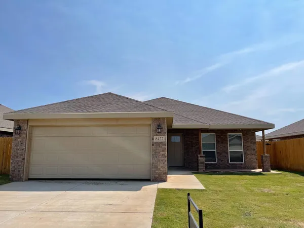 $1,525 | 8427 10th Place, Lubbock, TX 79416