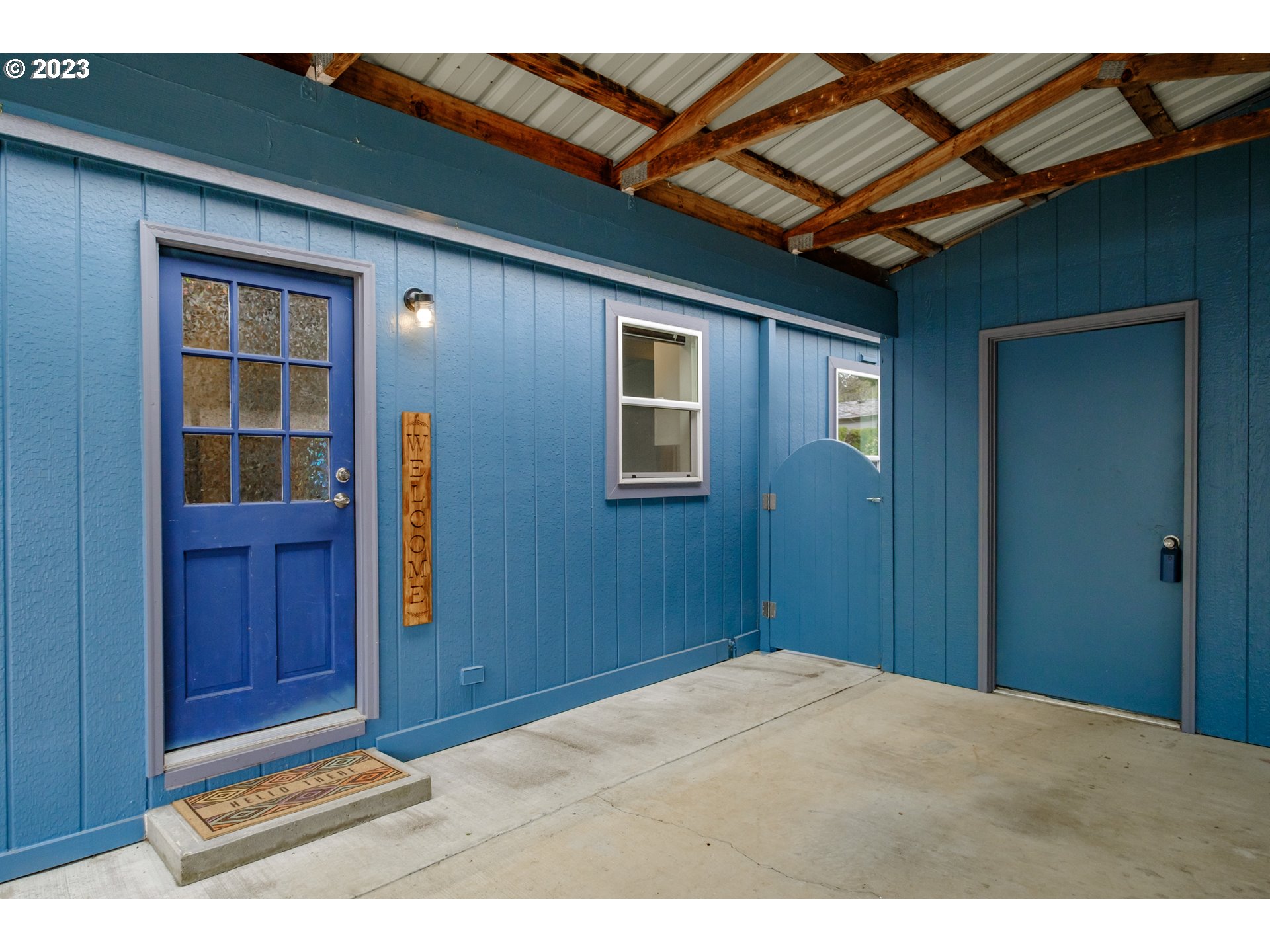 1401 West Ellendale Avenue, Unit 80 Dallas, OR 97338 - Photo 37 of 48 a view of an entrance of the house