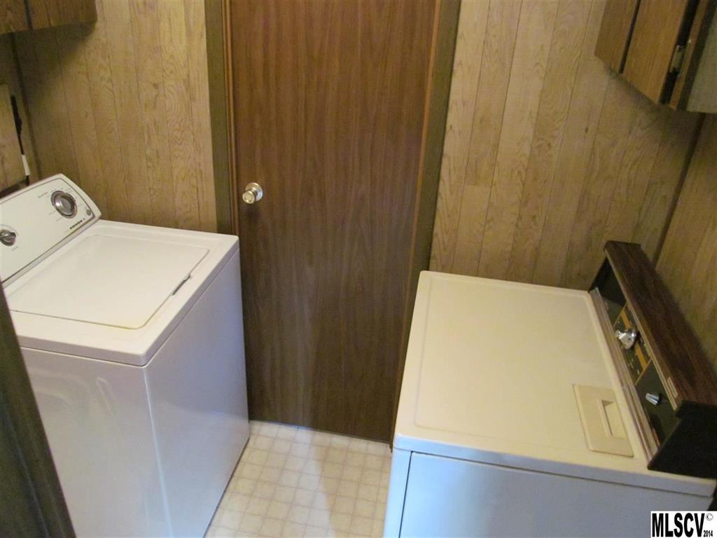 6183 Bartley Road Hickory, NC 28601 - Photo 4 of 12 Gallery Image 4