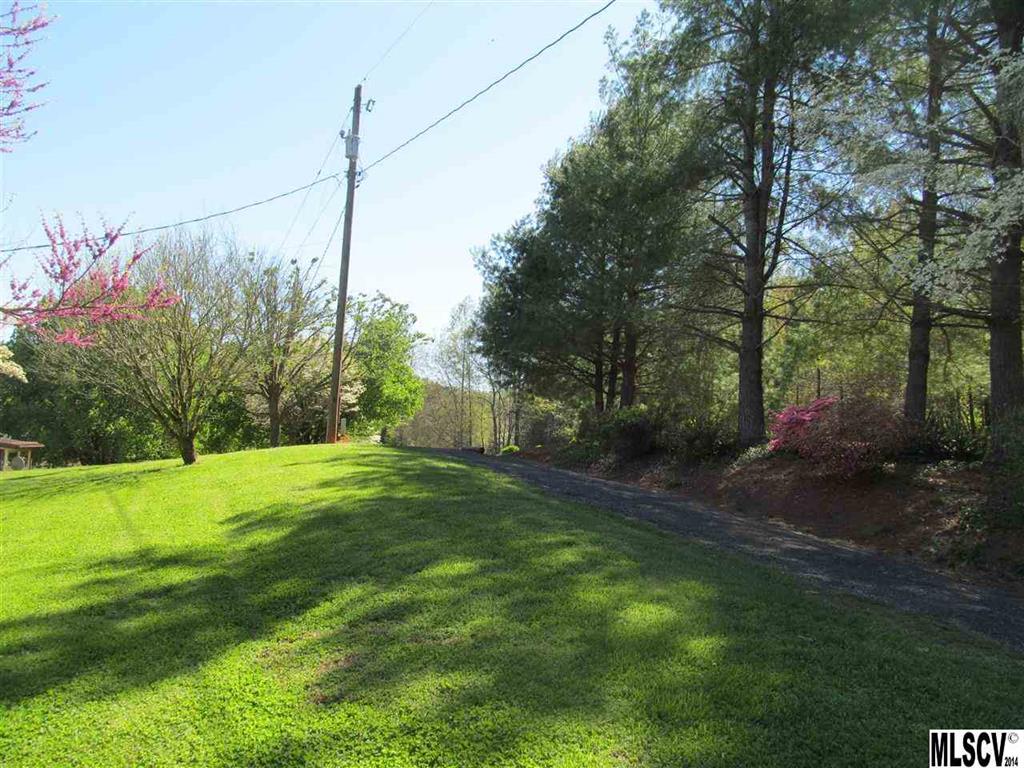 6183 Bartley Road Hickory, NC 28601 - Photo 5 of 12 Gallery Image 5