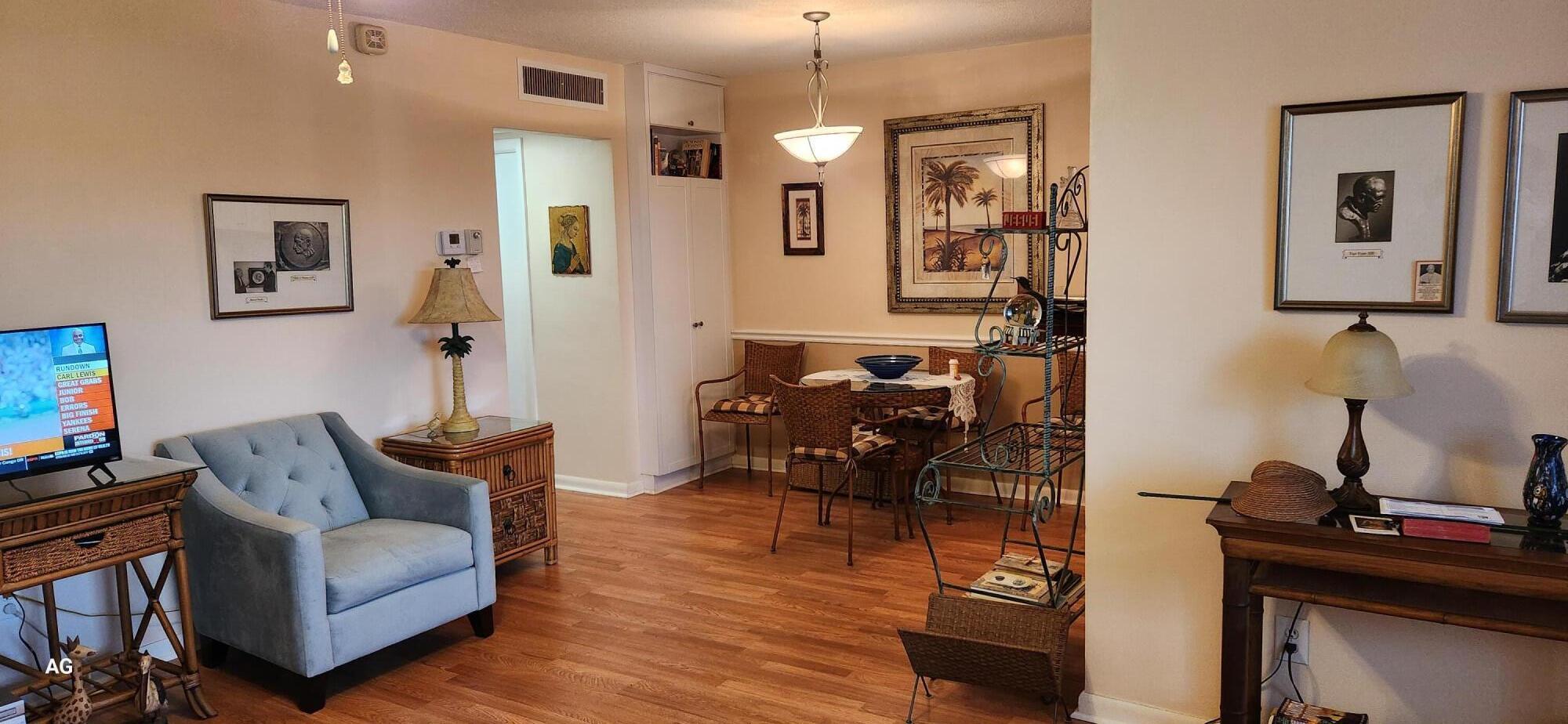 15 Southeast 13th Street, Unit D3 Boca Raton, FL 33432 - Photo 3 of 36 living room to Dining room