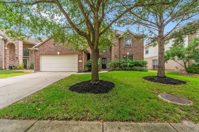 $2,950 | 29902 Legends Ridge Drive, Spring, TX 77386