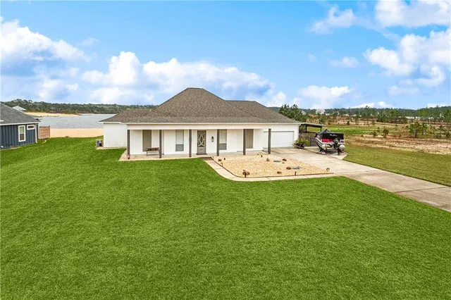$425,000 | 52786 Shore Drive, Bogalusa, LA 70427