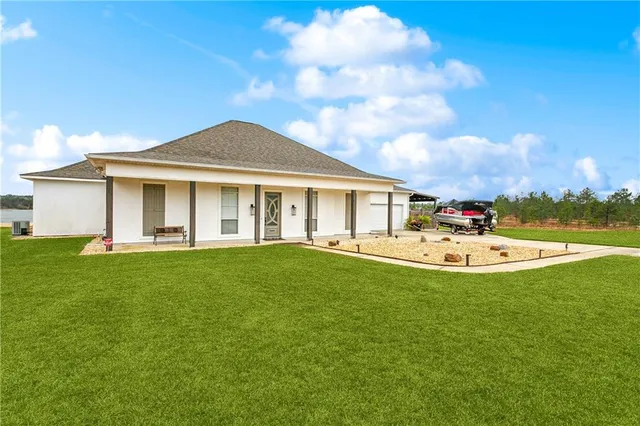 $425,000 | 52786 Shore Drive, Bogalusa, LA 70427