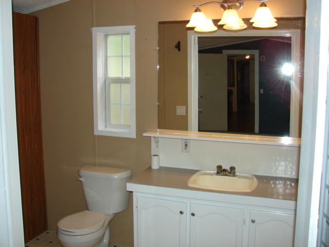 23 Lowe Street Madison, ME 04950 - Photo 7 of 9 DSC04301