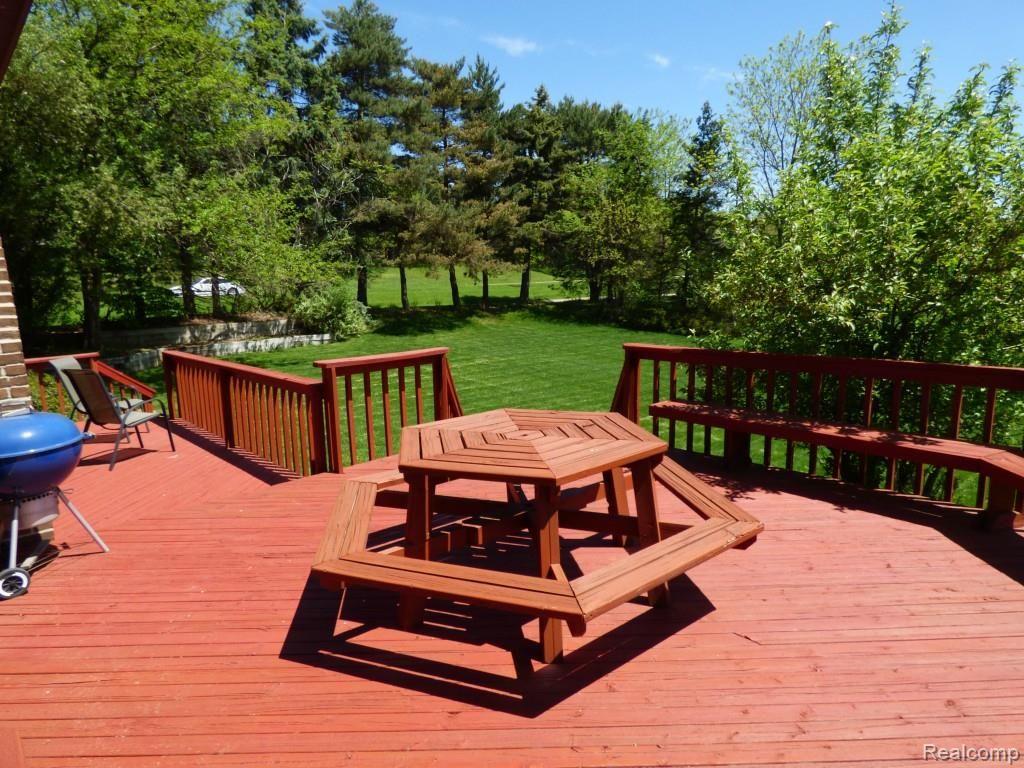 898 Timberline Drive Rochester Hills, MI 48309 - Photo 50 of 57