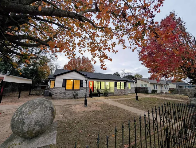 $239,900 | 1213 Academy Street, Tyler, TX 75701
