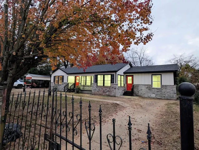 $239,900 | 1213 Academy Street, Tyler, TX 75701